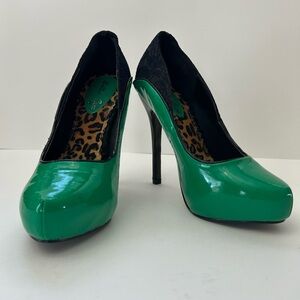 Bettie Page Green Dixie Heels by Ellie Shoes size 6